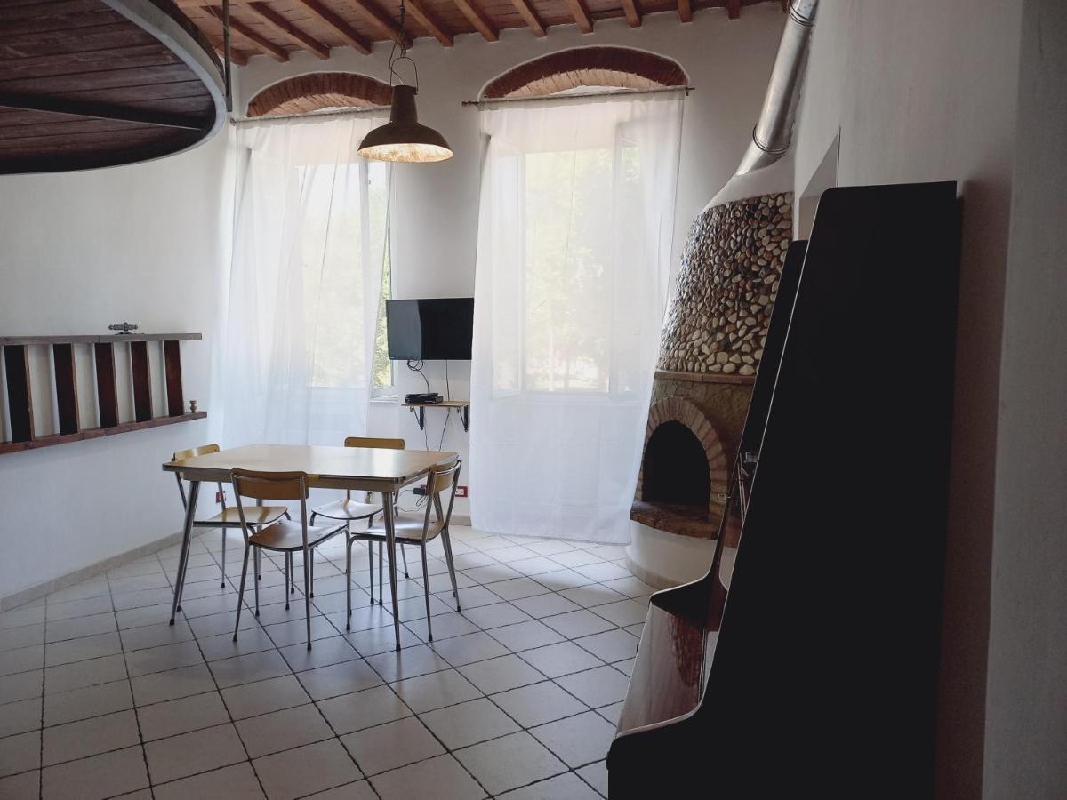 Casina Del Porto Vila Livorno Exterior foto