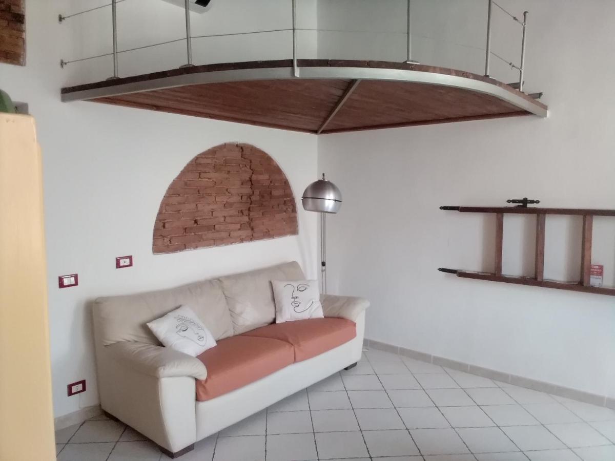 Casina Del Porto Vila Livorno Exterior foto